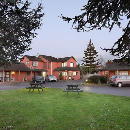 Pavilion Motel & Conference Centre Palmerston North Bagian luar foto