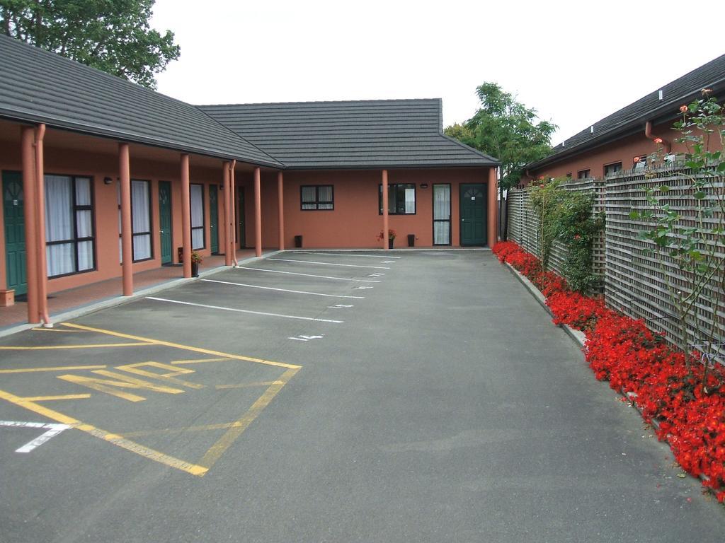 Pavilion Motel & Conference Centre Palmerston North Bagian luar foto
