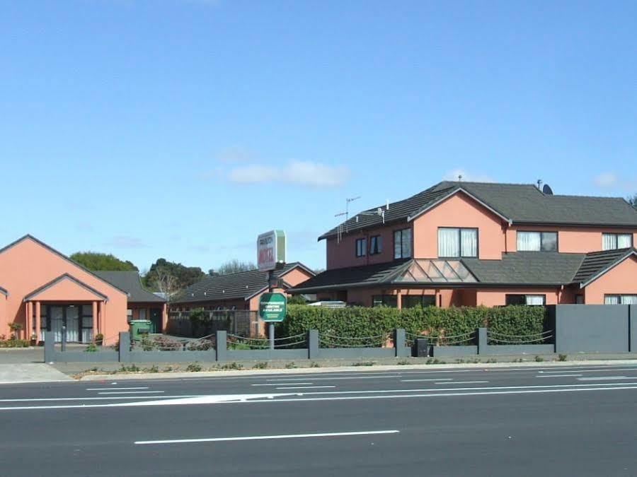 Pavilion Motel & Conference Centre Palmerston North Bagian luar foto
