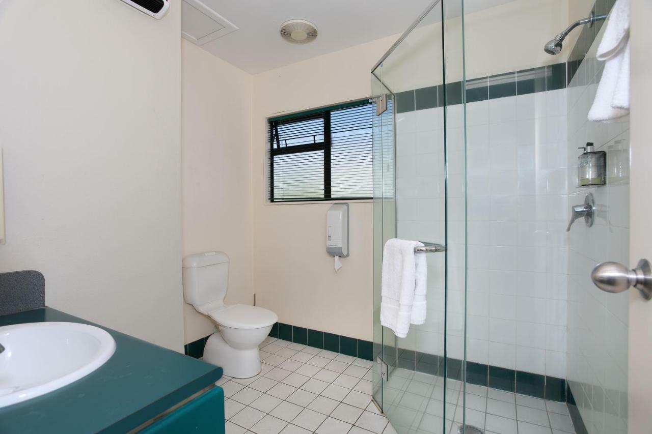 Pavilion Motel & Conference Centre Palmerston North Bagian luar foto